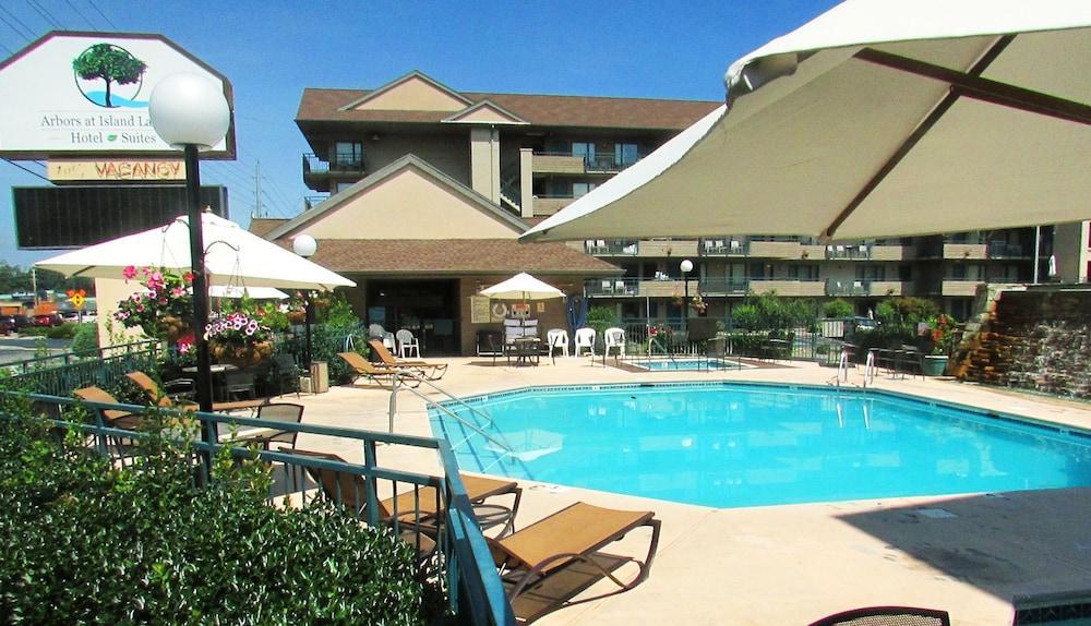 Arbors At Island Landing Hotel & Suites Pigeon Forge Exterior photo