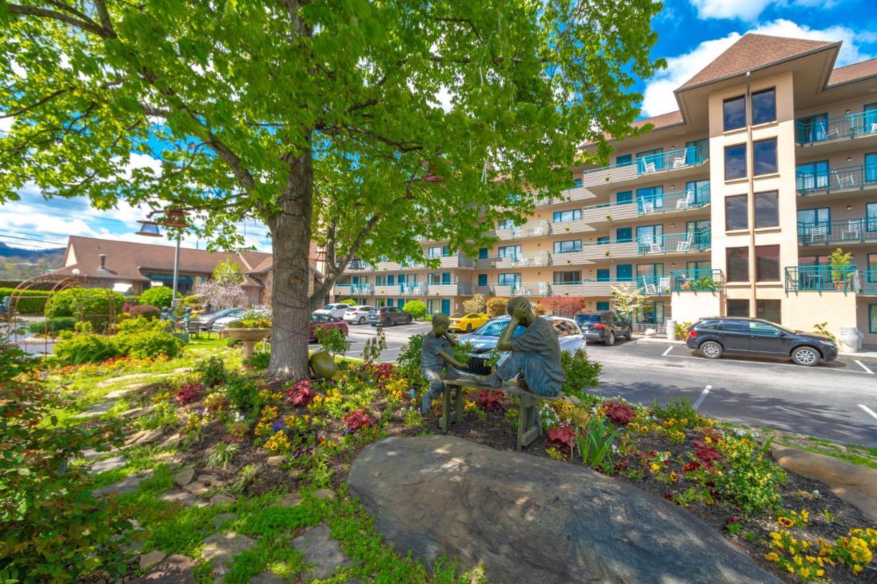 Arbors At Island Landing Hotel & Suites Pigeon Forge Exterior photo